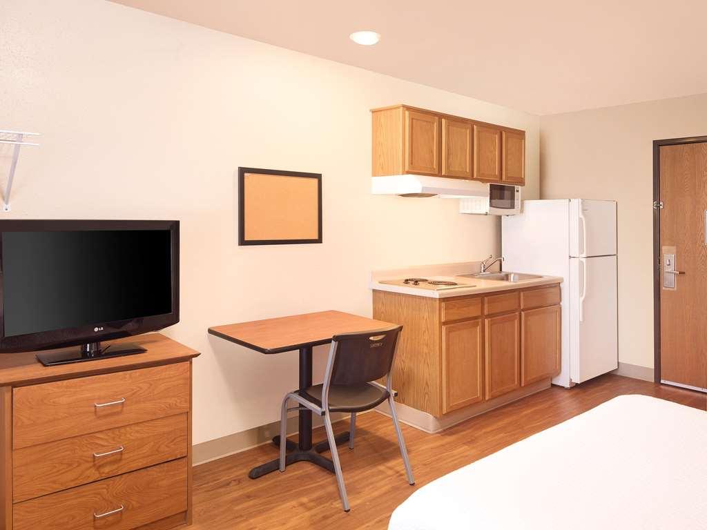 Extended Stay America Select Suites - Kansas City - South - I-49 Oda fotoğraf