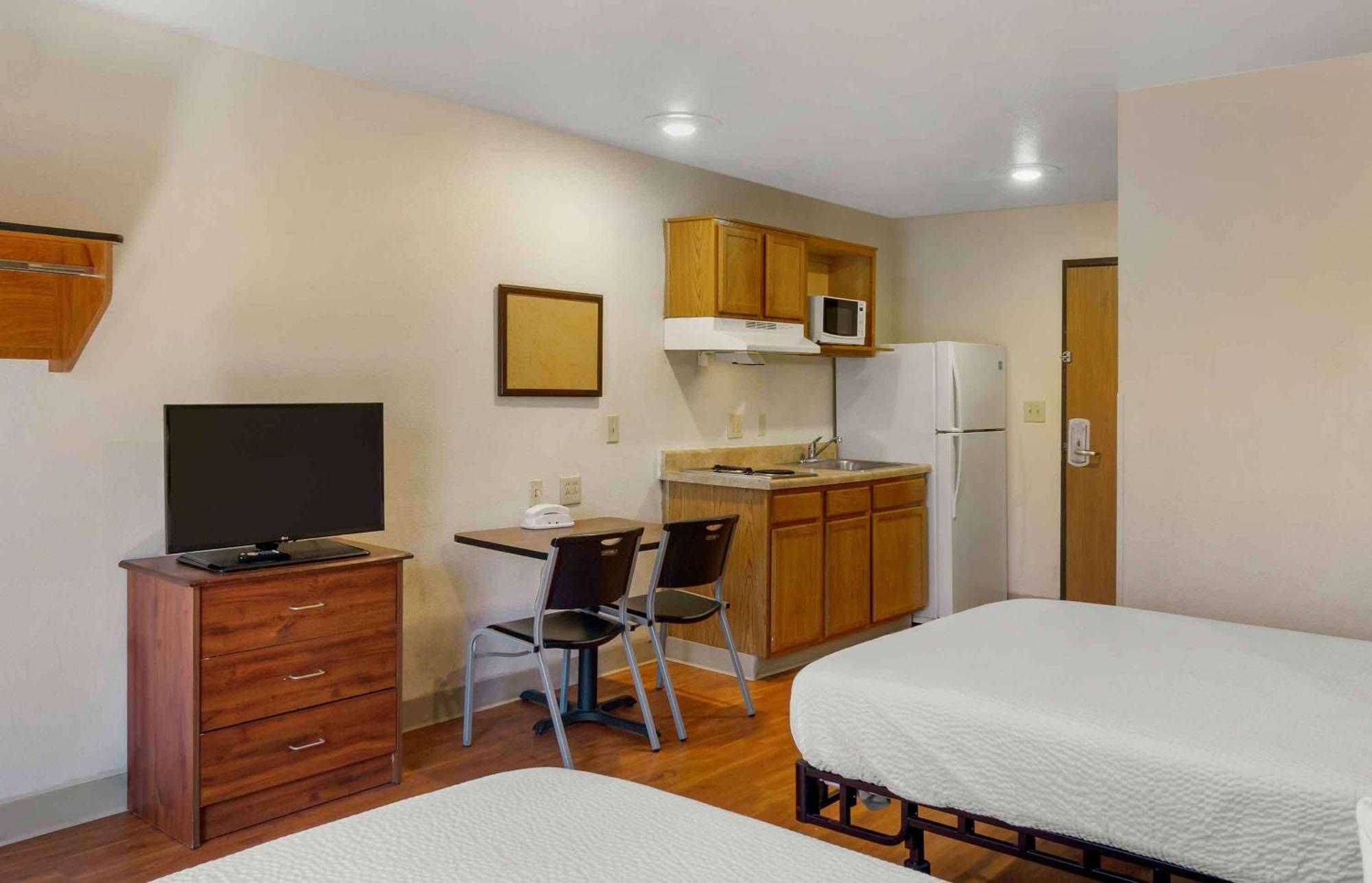 Extended Stay America Select Suites - Kansas City - South - I-49 Dış mekan fotoğraf