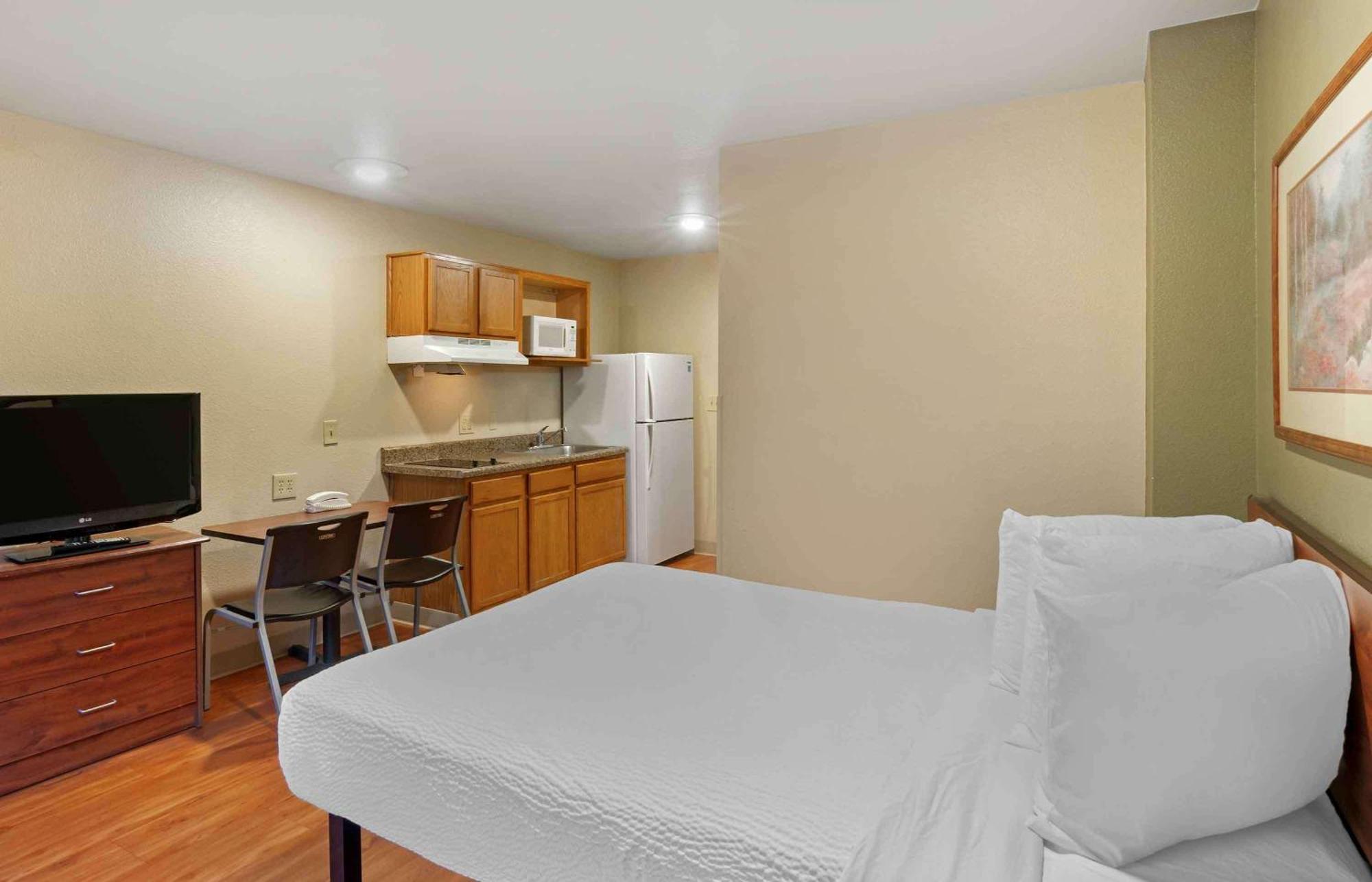 Extended Stay America Select Suites - Kansas City - South - I-49 Dış mekan fotoğraf