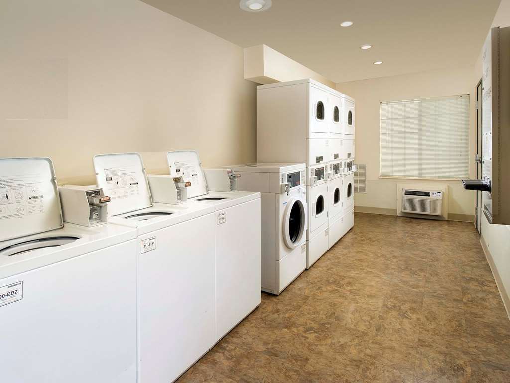 Extended Stay America Select Suites - Kansas City - South - I-49 Konforlar fotoğraf
