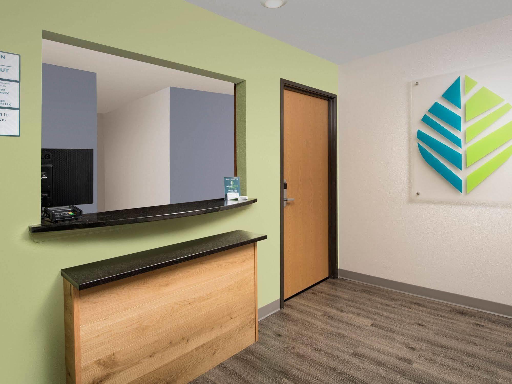 Extended Stay America Select Suites - Kansas City - South - I-49 Dış mekan fotoğraf